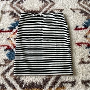 Stretchy Striped Pencil Skirt